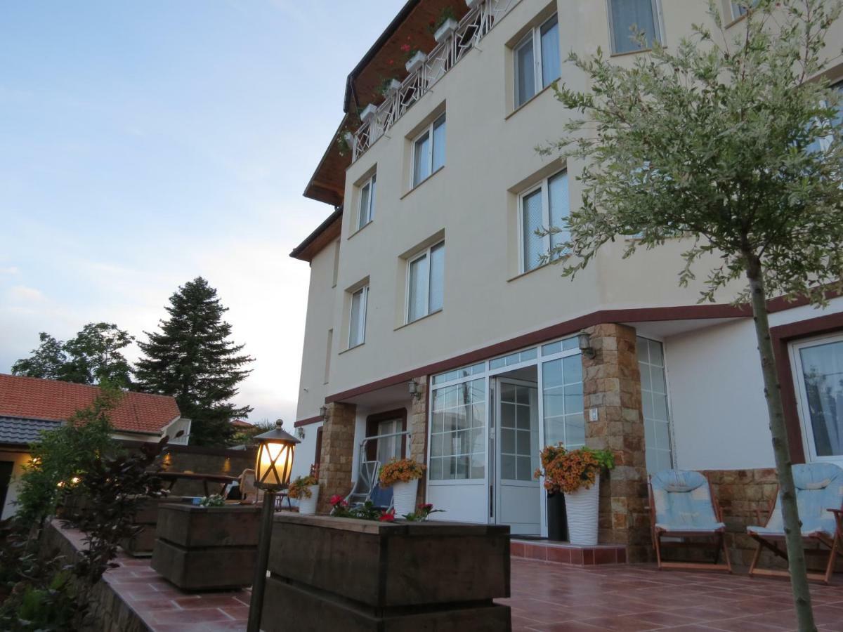 Aurora Guest House Goldstrand Exterior foto